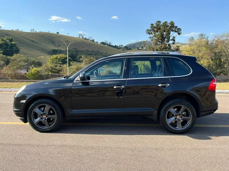 Porsche Cayenne Preto 10