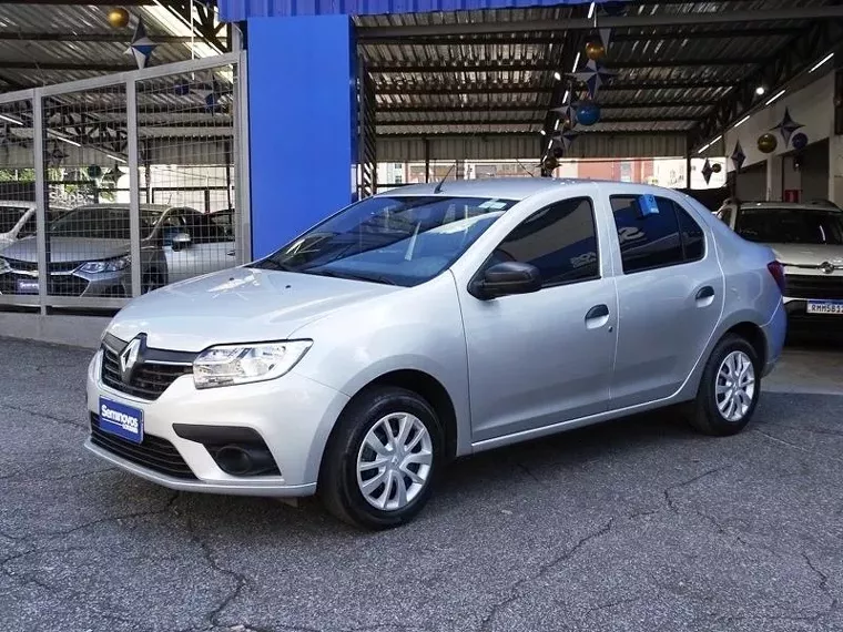 Renault Logan Prata 4