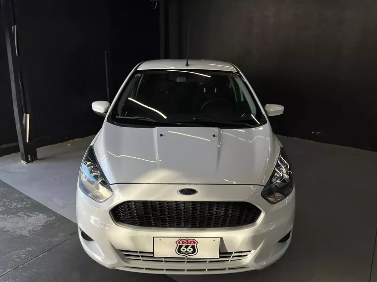 Ford KA Branco 3