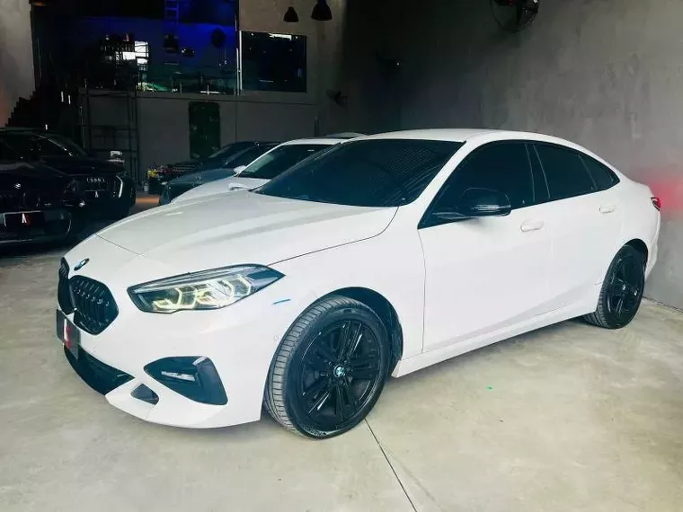 BMW 218i Branco 6