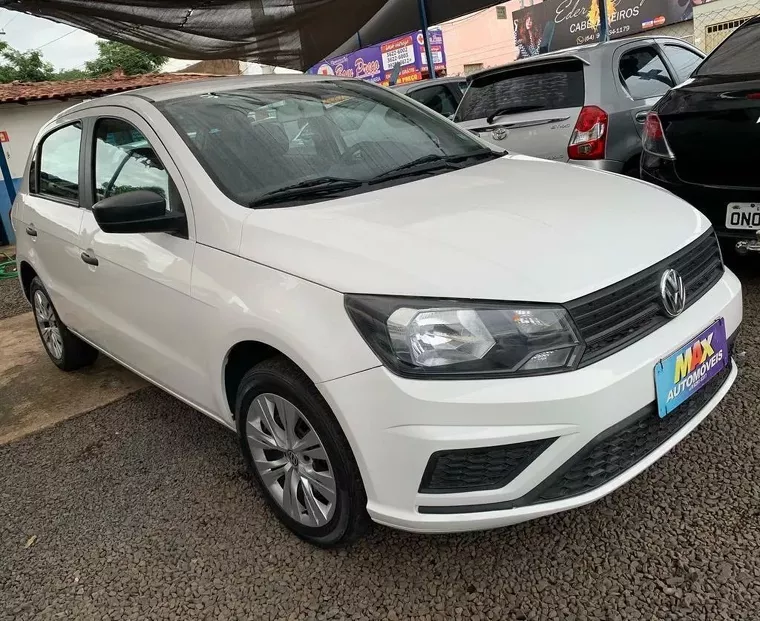 Volkswagen Gol Branco 1