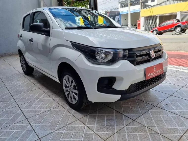 Fiat Mobi Branco 4