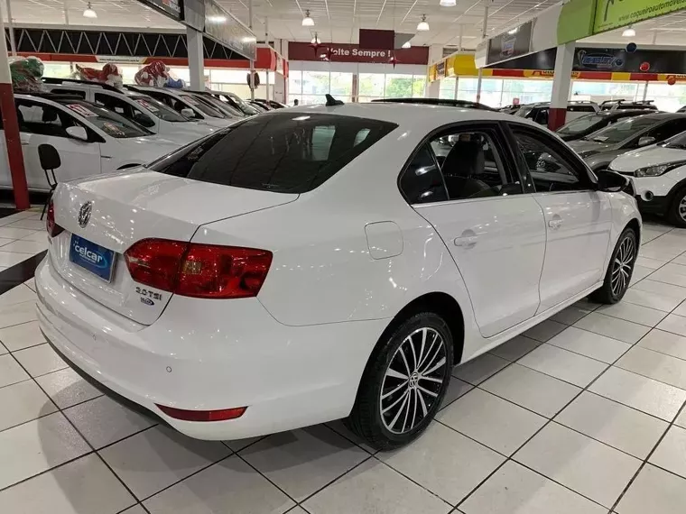 Volkswagen Jetta Branco 11