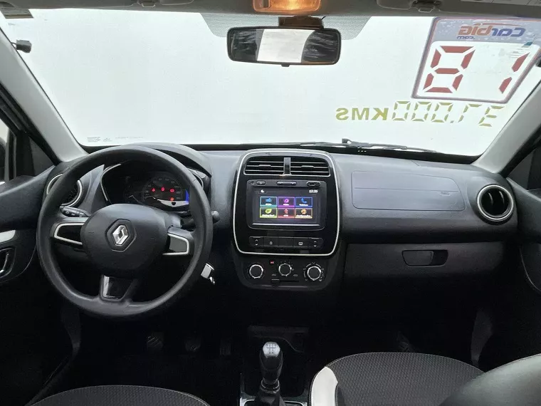 Renault Kwid Prata 4