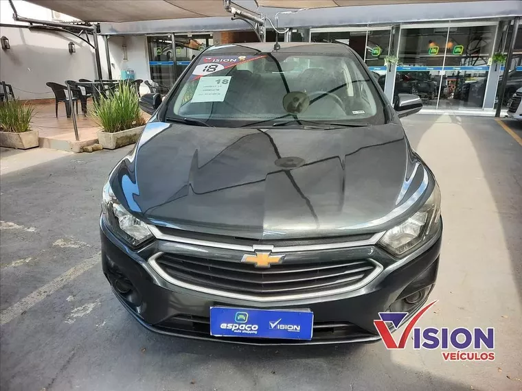 Chevrolet Prisma Cinza 6