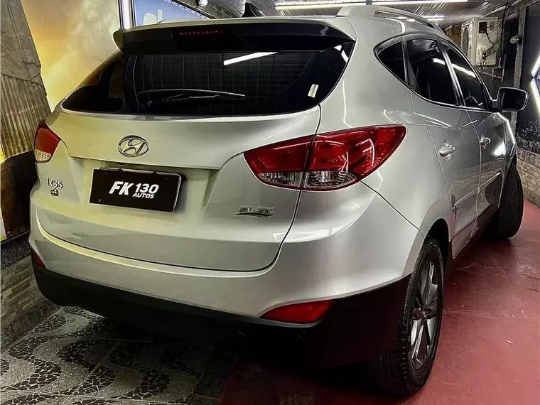 Hyundai IX35 Prata 14