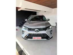 Toyota Hilux SW4