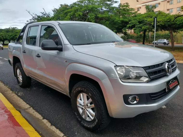 Volkswagen Amarok Prata 5