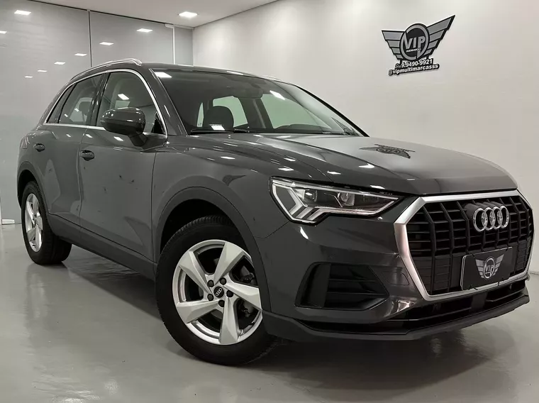 Audi Q3 Cinza 3