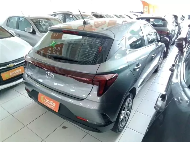 Hyundai HB20 Cinza 9