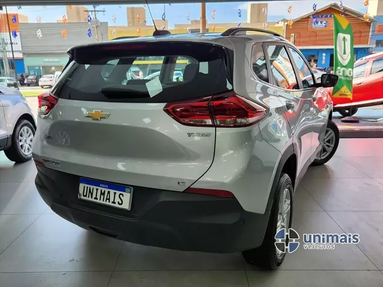 Chevrolet Tracker Prata 13