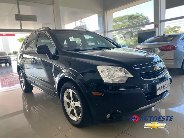 Chevrolet Captiva Preto 3