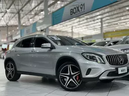 Mercedes-benz GLA 200