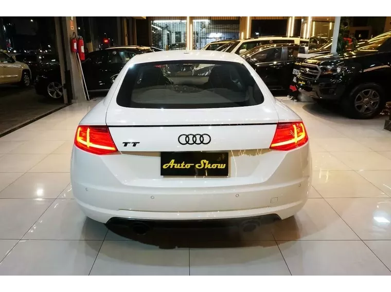 Audi TT Branco 10