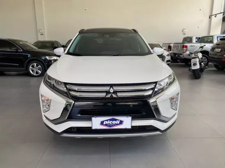 Mitsubishi Eclipse Cross Branco 10