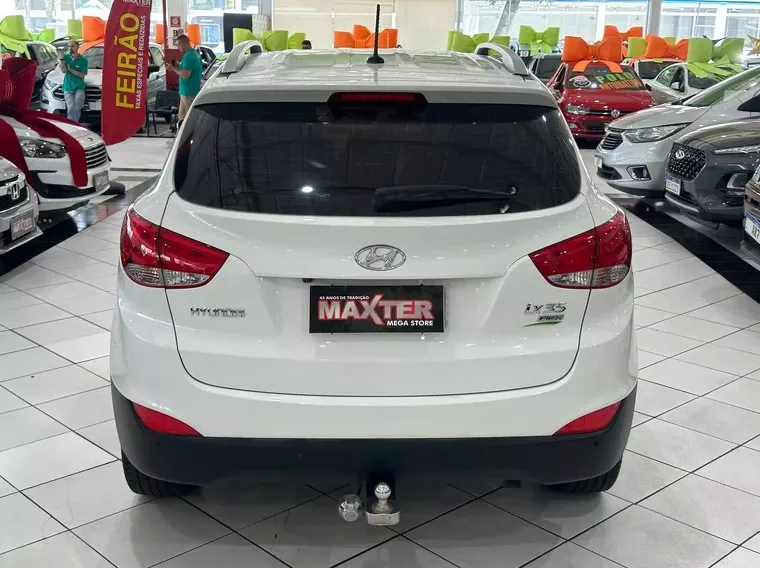 Hyundai IX35 Branco 13