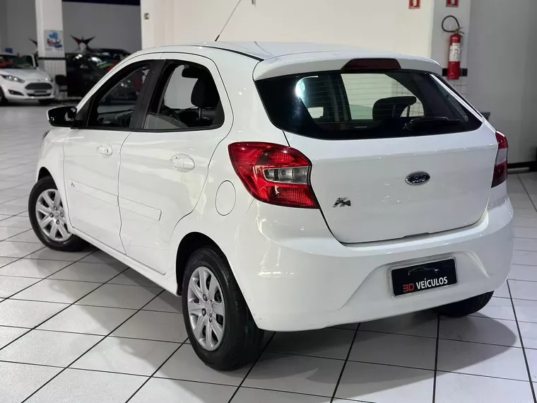 Ford KA Branco 16