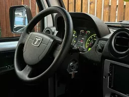 Troller T4