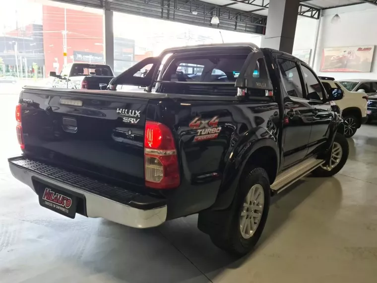 Toyota Hilux Preto 5