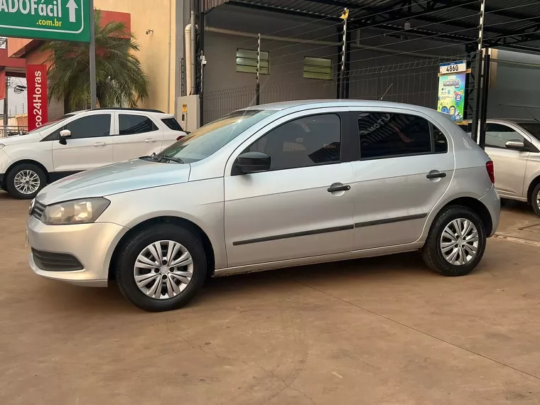 Volkswagen Gol Branco 10