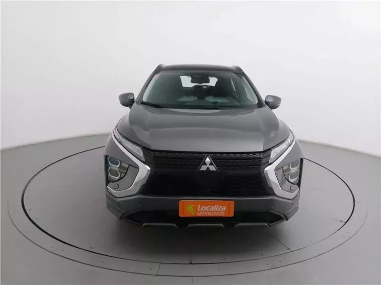 Mitsubishi Eclipse Cross Cinza 17