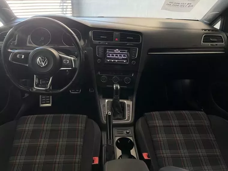 Volkswagen Golf Branco 4