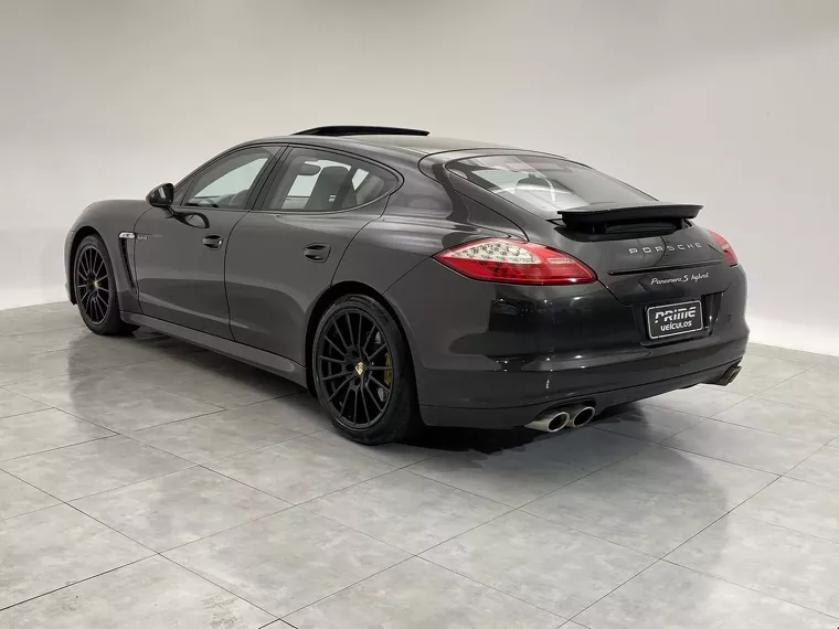 Porsche Panamera Cinza 3