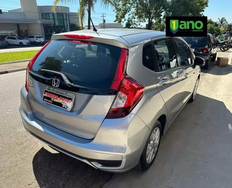 Honda FIT Prata 8