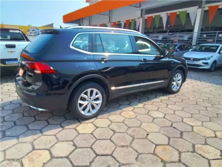 Volkswagen Tiguan Prata 8