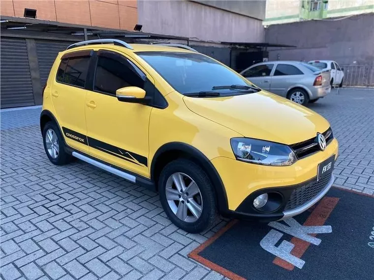 Volkswagen Crossfox Amarelo 11