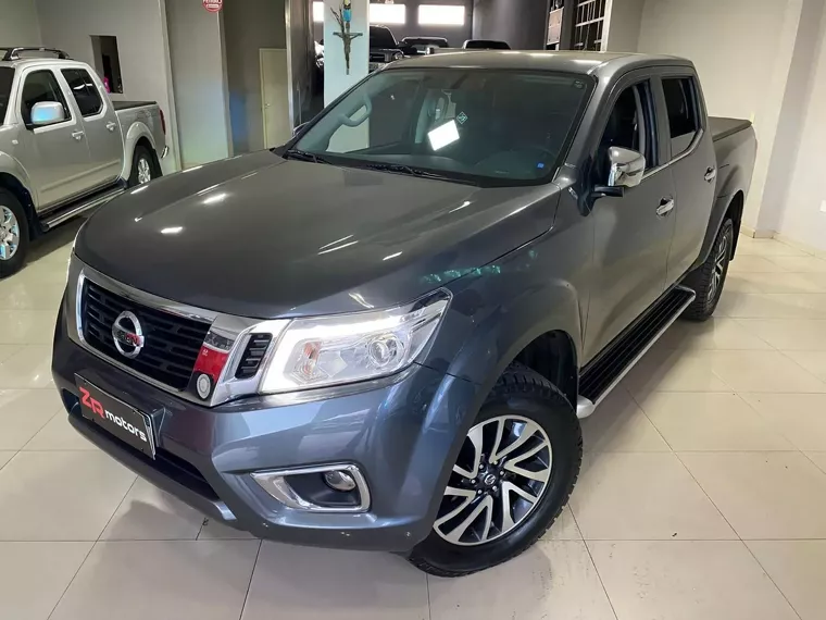 Nissan Frontier Cinza 14