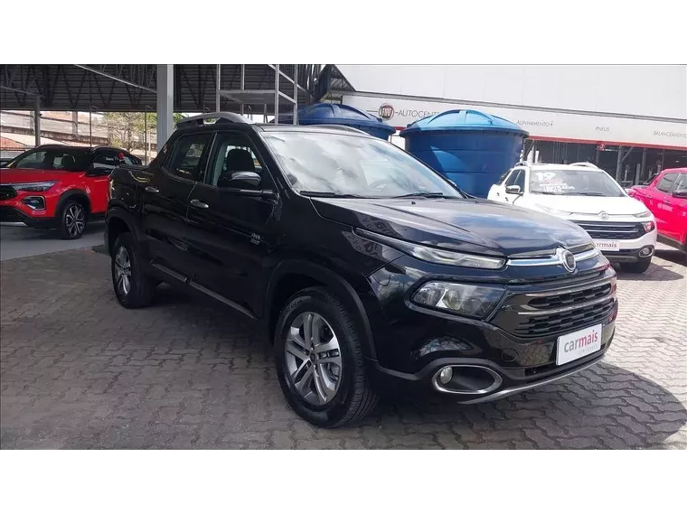 Fiat Toro Preto 1