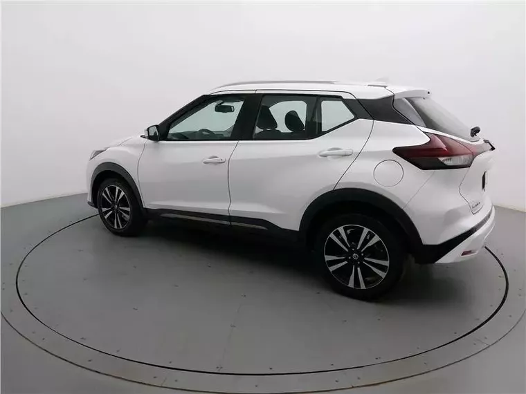 Nissan Kicks Branco 6