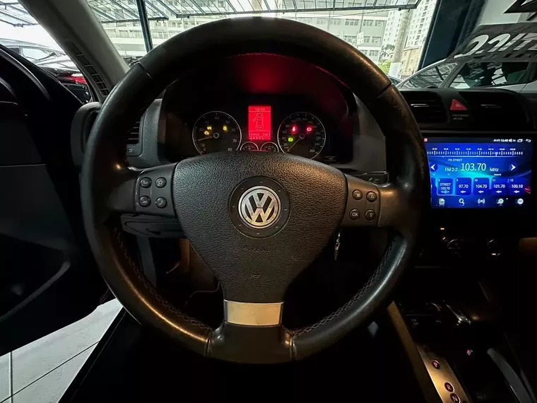 Volkswagen Jetta Preto 13