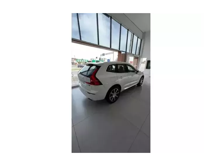 Volvo XC60 Branco 1