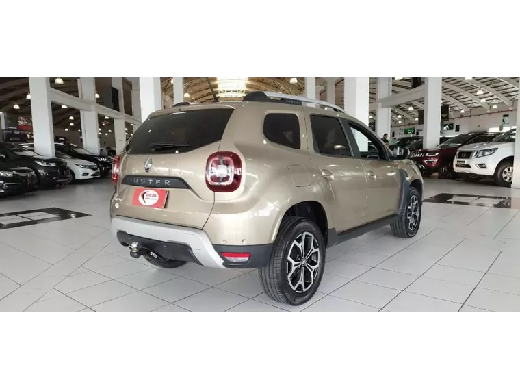 Renault Duster Bege 11