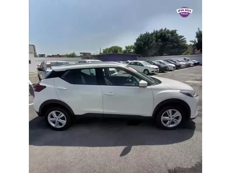 Nissan Kicks Branco 7