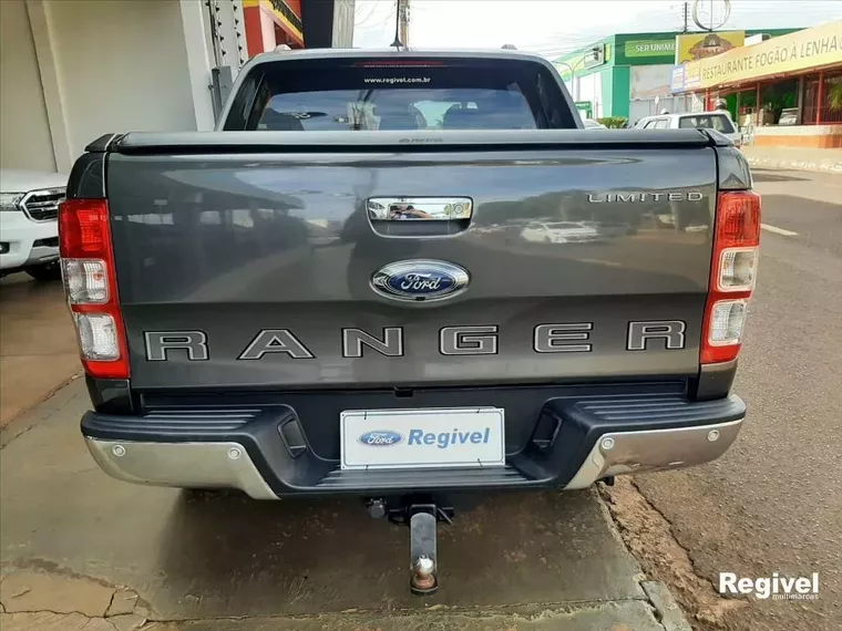 Ford Ranger Cinza 4