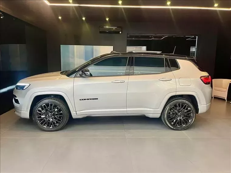 Jeep Compass Prata 4