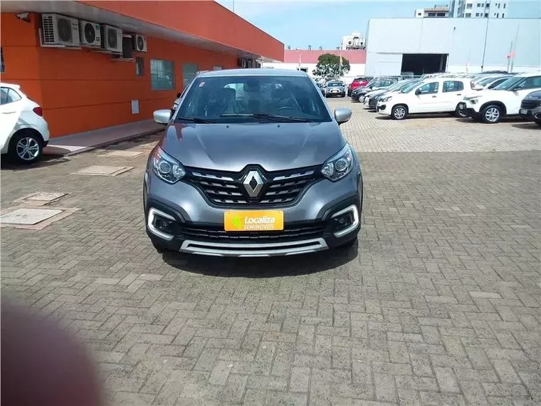 Renault Captur Cinza 4