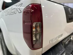Nissan Frontier