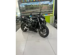 Street Triple