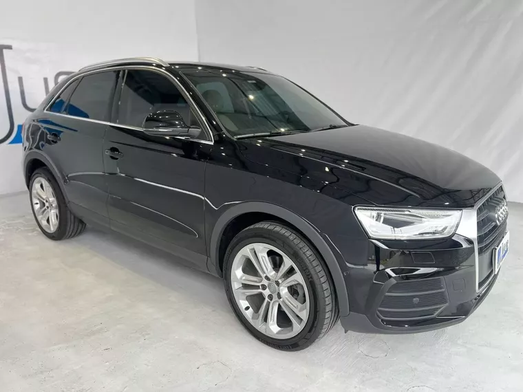 Audi Q3 Preto 1