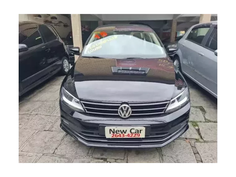 Volkswagen Jetta Preto 4