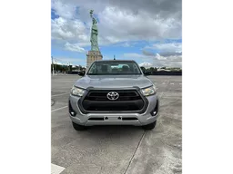 Toyota Hilux SW4