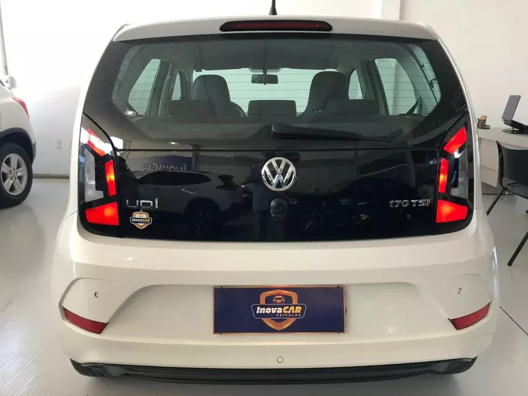 Volkswagen UP Branco 15