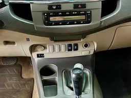 Toyota Hilux SW4