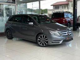 Mercedes-benz B 200