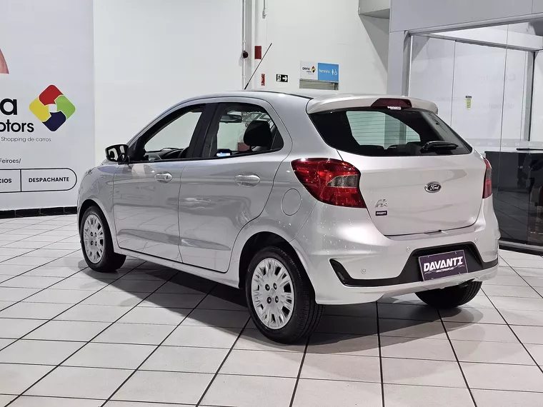 Ford KA Prata 3