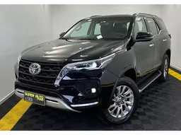Toyota Hilux SW4